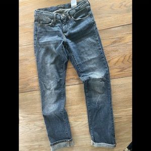 Banana Republic Girlfriend Jeans Size 25!